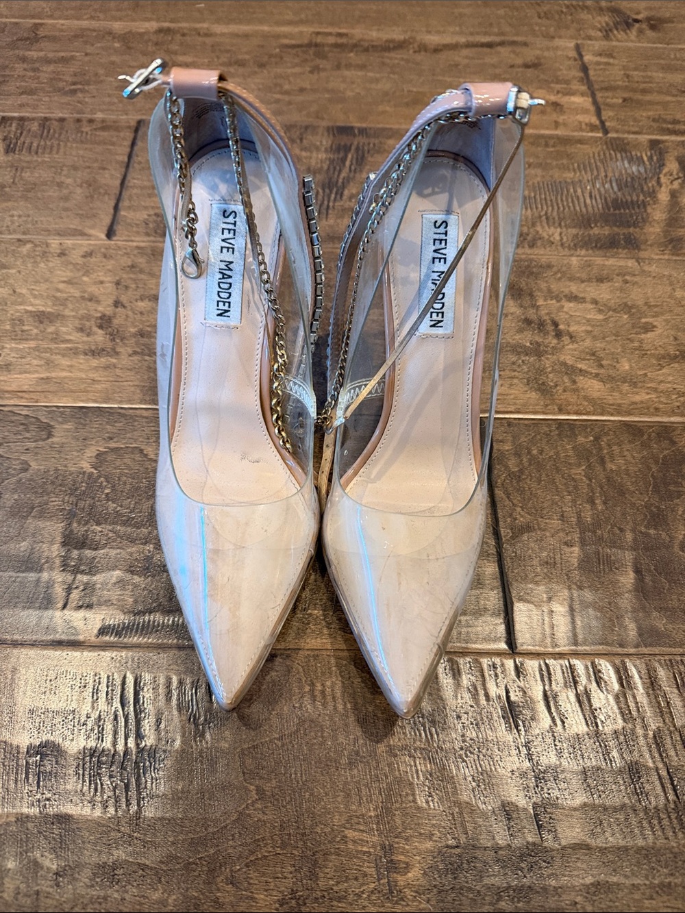 Steve Madden Patent Pointed Toe Pumps with Ankle Chain — Blush Nude